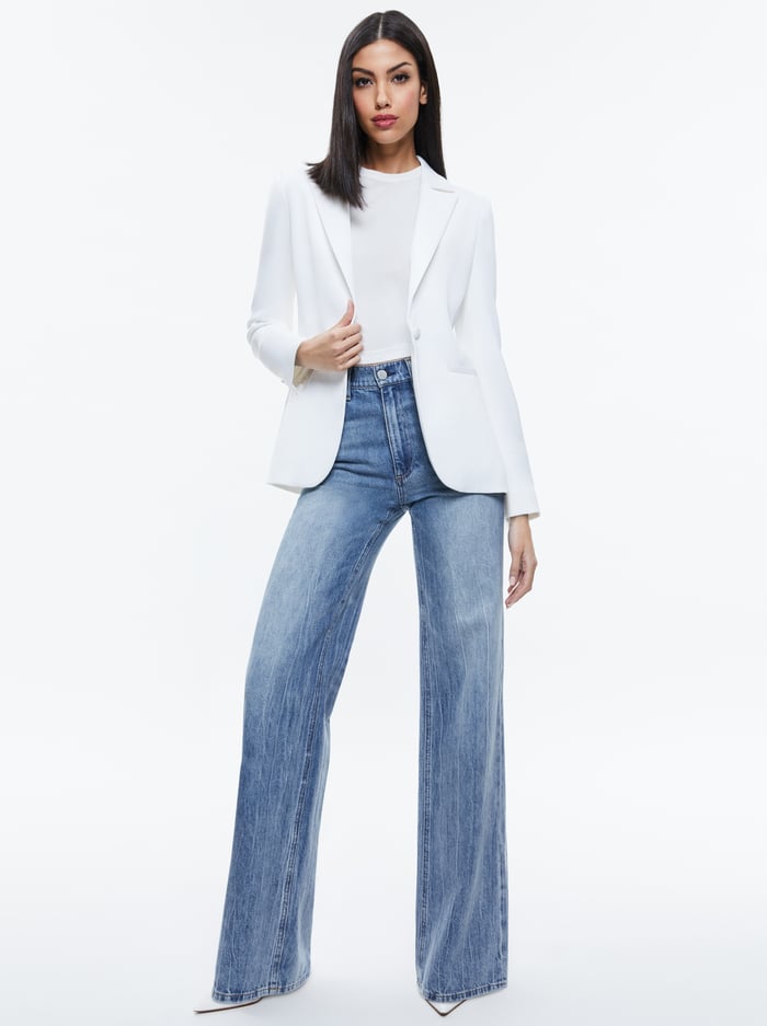 BLAKE FITTED BLAZER - OFF WHITE image 4 - Alice And Olivia