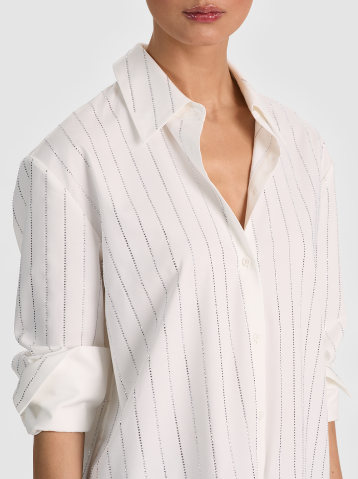 FINELY EMBELLISHED OVERSIZED BUTTON DOWN - OFF WHITE/CLEAR CRYSTAL PINSTR image 3 - ALICE + OLIVIA