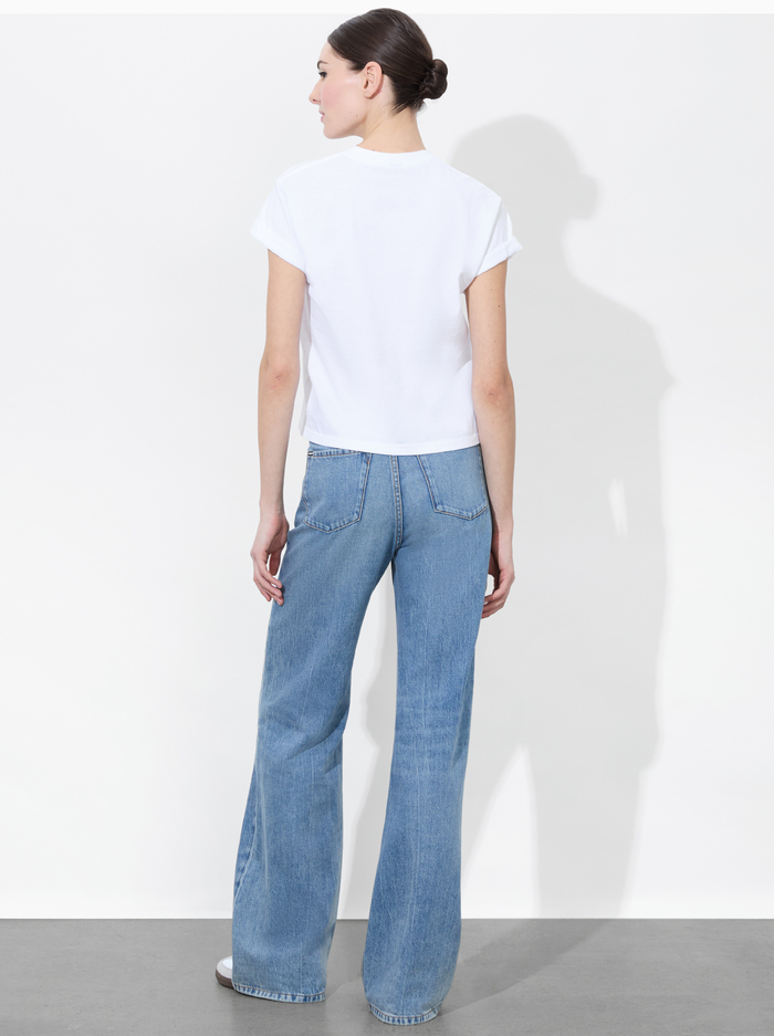 SHIRA TEE - WHITE/MULTI image 2 - Alice And Olivia