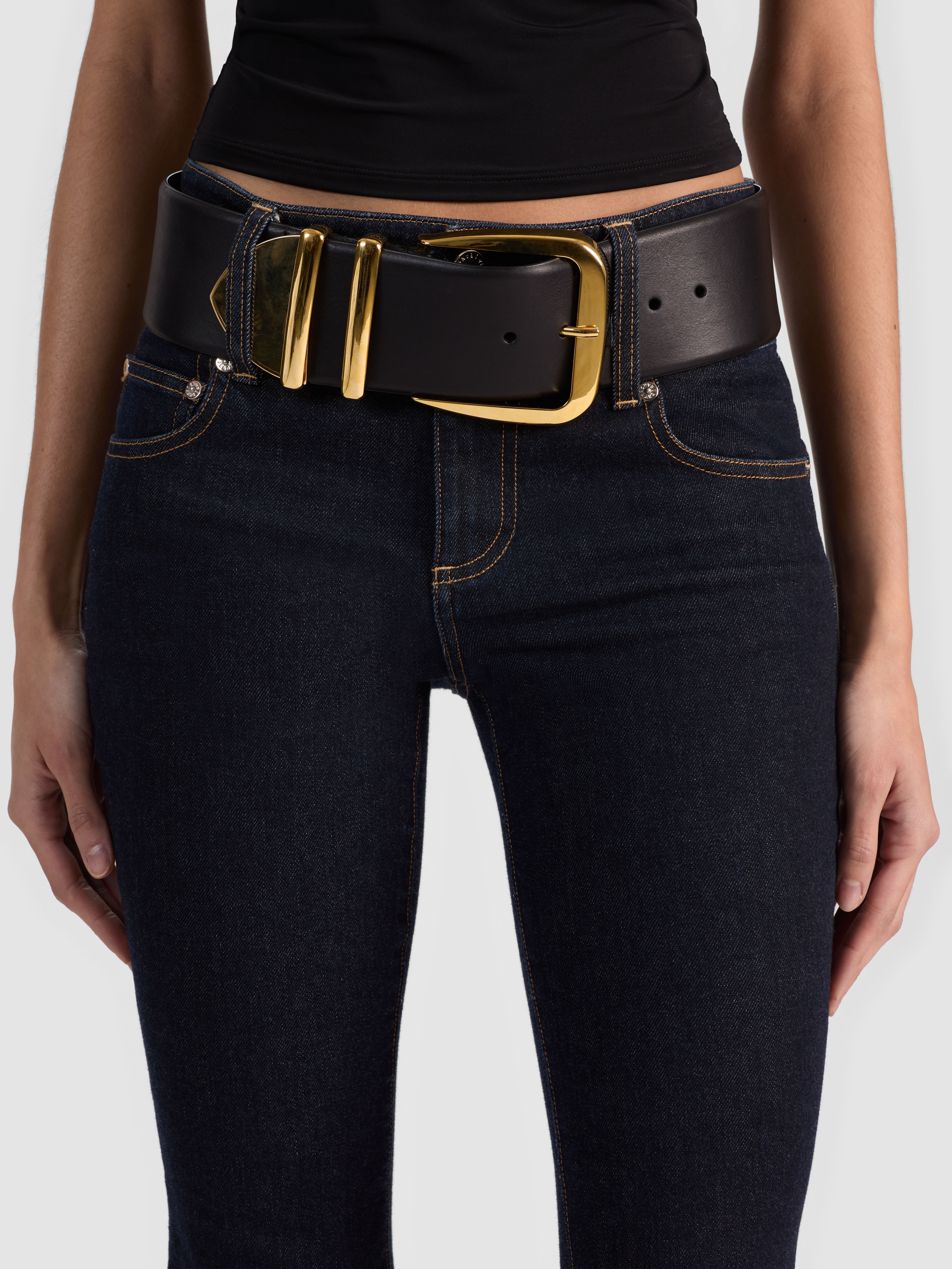 HARLEY WIDE BELT in BLACK/GOLD | ALICE + OLIVIA