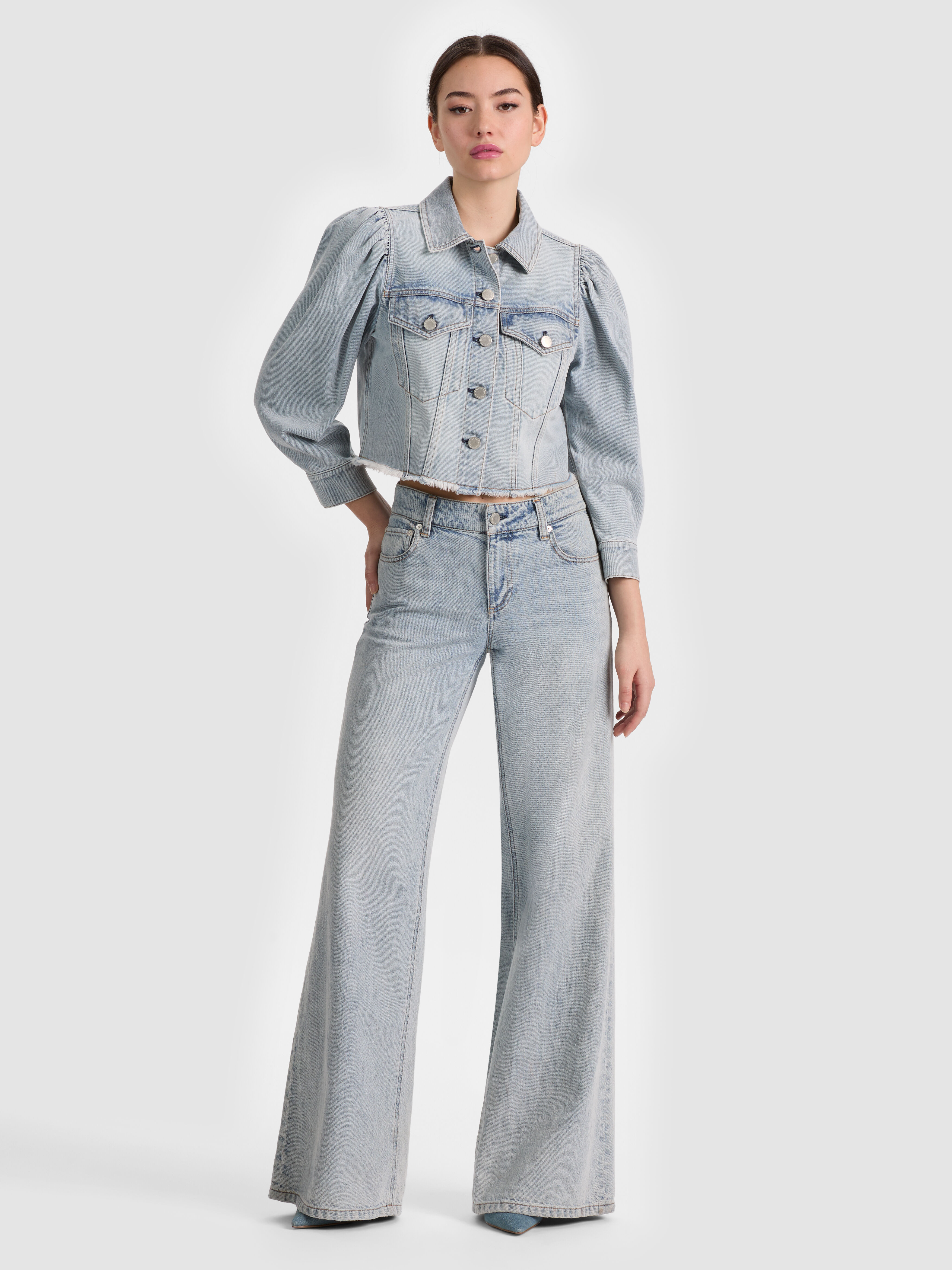 LANA DENIM JACKET in BROOKLYN BLUE | ALICE + OLIVIA