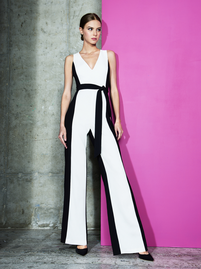 TESSA V-NECK WIDE LEG JUMPSUIT - OFF WHITE/BLACK image 6 - Alice And Olivia