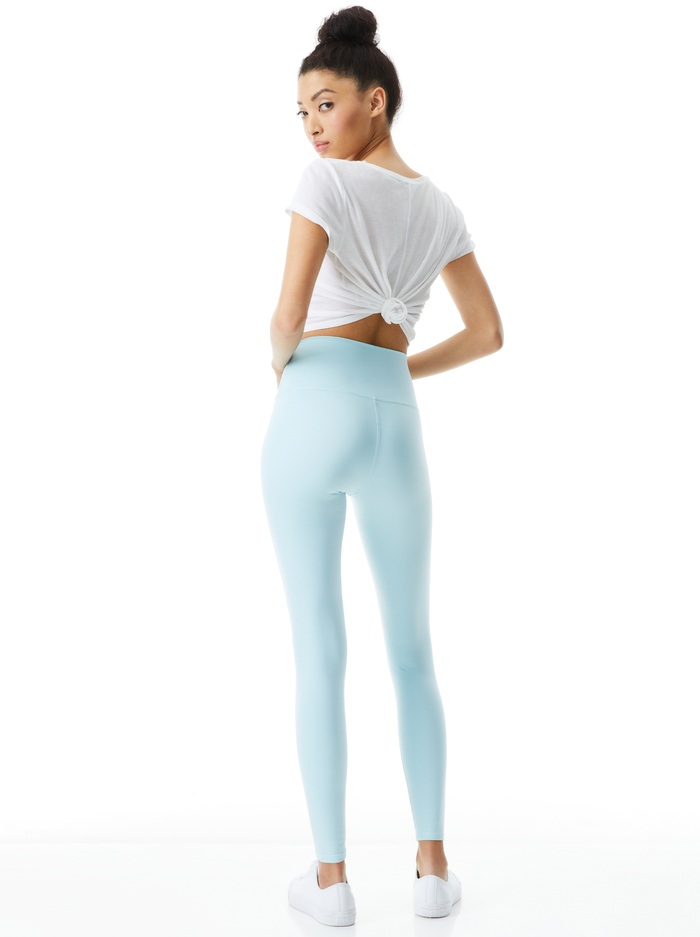  -  image 1 - Alice And Olivia