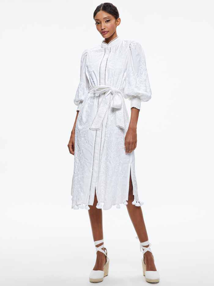 SHANLEY EMBROIDERED BUTTON FRONT MIDI DRESS - WHITE - Alice And Olivia