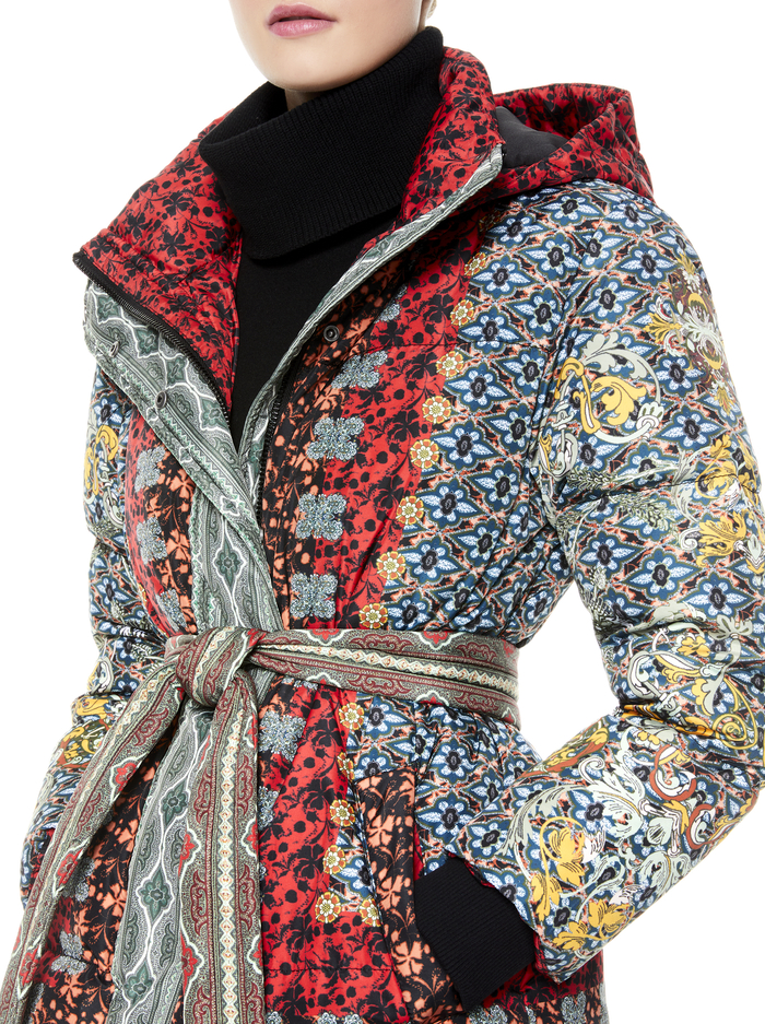 JULIAN OVERSIZED PAISLEY PUFFER - ALWAYS FOREVER MULTI image 3 - ALICE + OLIVIA