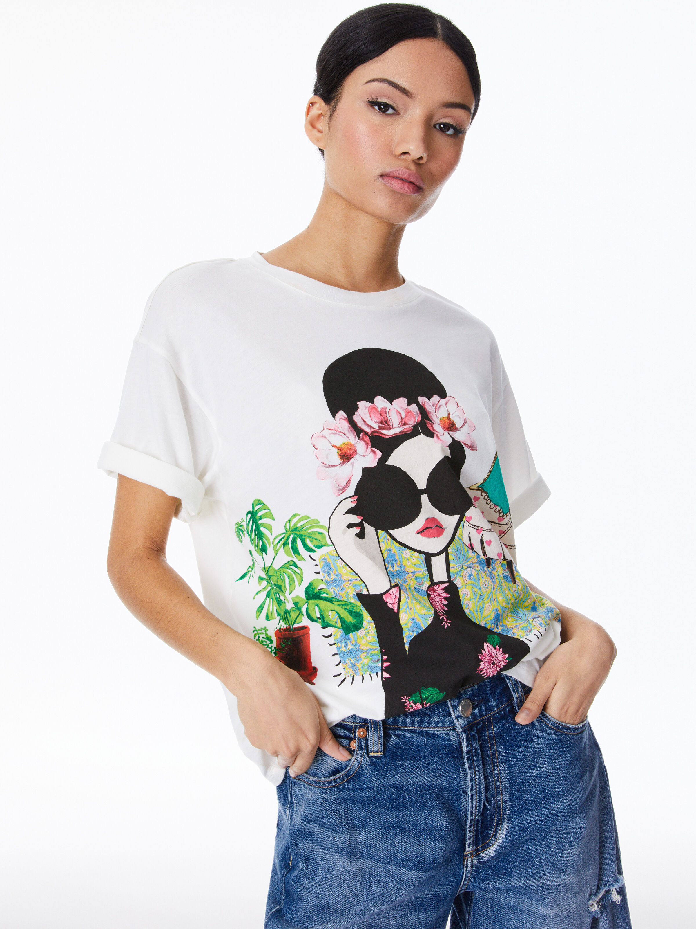Evan Oversized Roll Slv Tee In White | Alice + Olivia