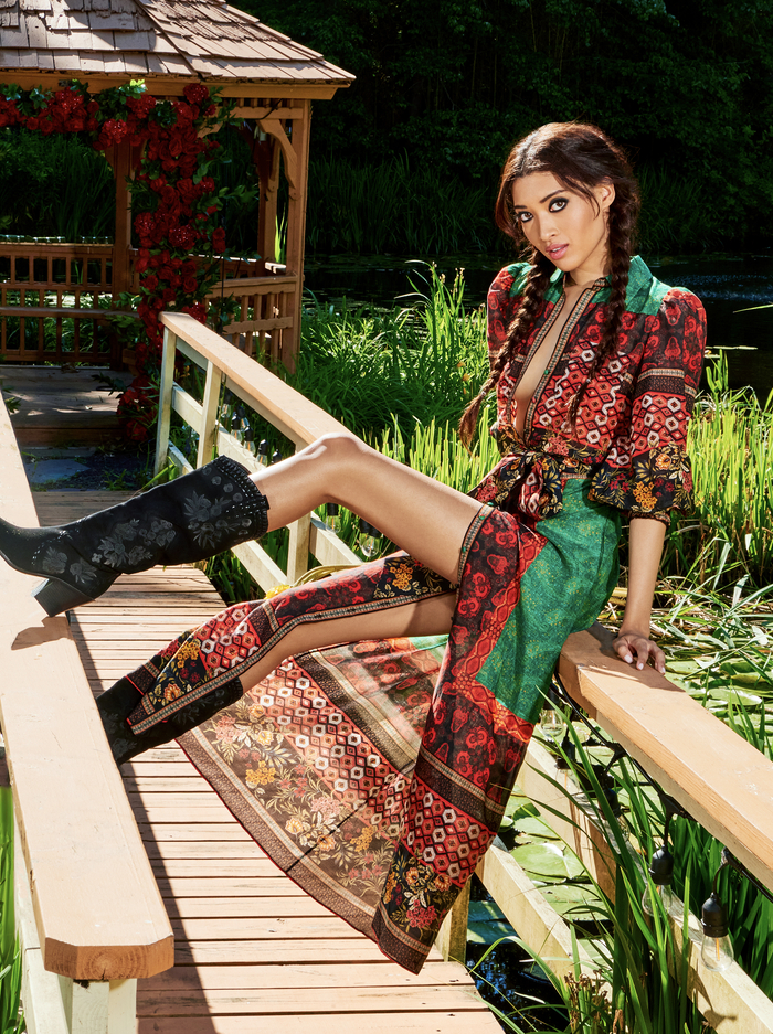 BEVERLY BUTTON FRONT MAXI DRESS - NOMAD MULTI image 6 - Alice And Olivia