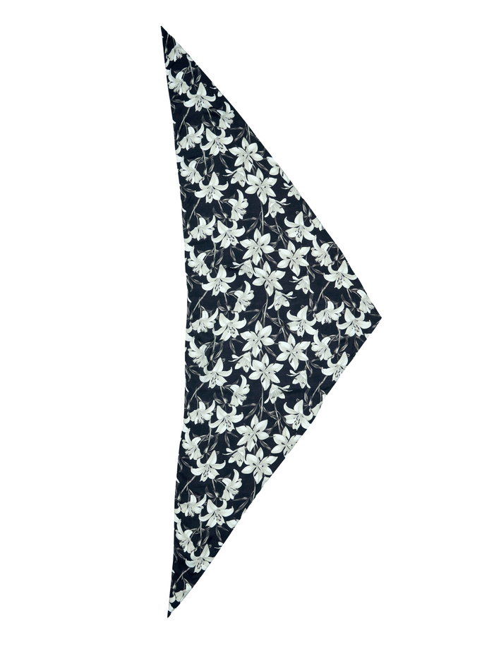 MARLA PRINTED HEADSCARF - STARGAZER - BLACK image 5 - Alice And Olivia
