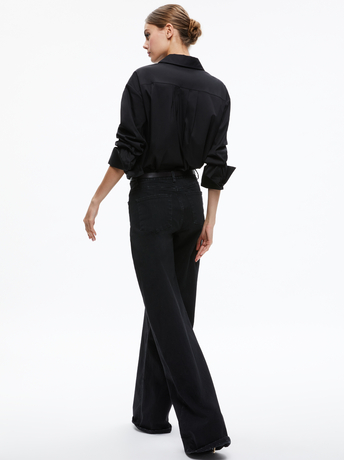 FINELY OVERSIZED BUTTON DOWN SHIRT