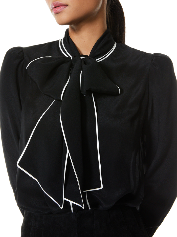 JEANNIE BOW COLLAR BUTTON DOWN - BLACK/OFF WHITE image 3 - Alice And Olivia