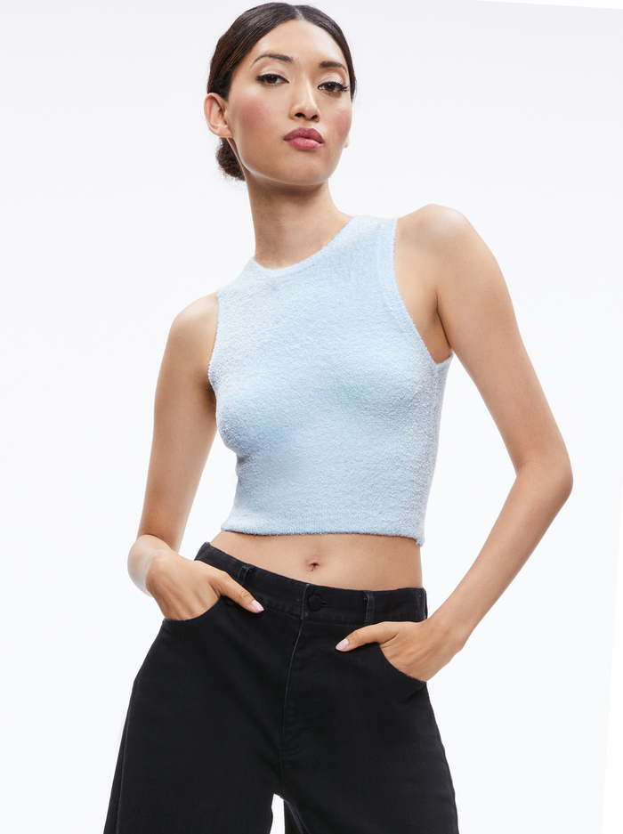 AMITY SLEEVELESS CROPPED TANK - LIGHT ICE - Alice And Olivia