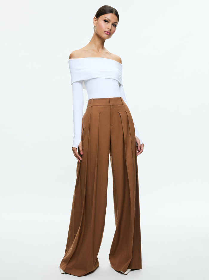 ELIA BODYSUIT - OFF WHITE image 4 - Alice And Olivia