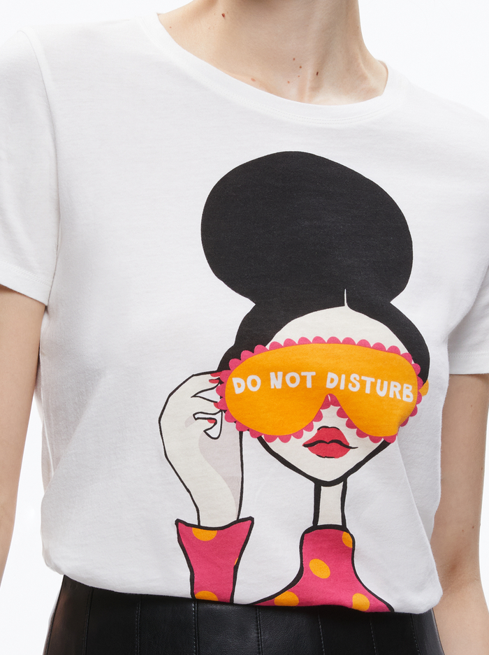 RYLYN SS CREW NK TEE - WHITE/MULTI image 3 - ALICE + OLIVIA