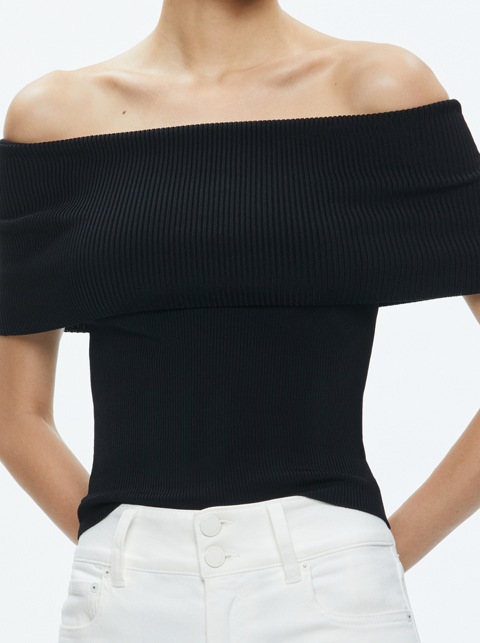 DOLAN PULLOVER - BLACK image 3 - Alice And Olivia