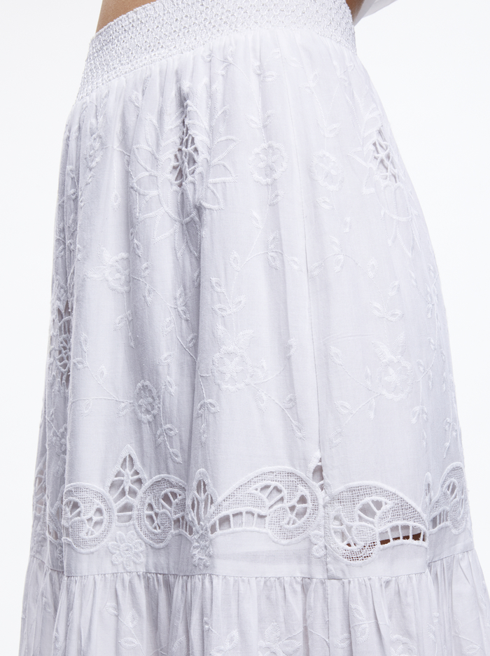 REISE PANELLED MAXI SKIRT - WHITE image 3 - Alice And Olivia