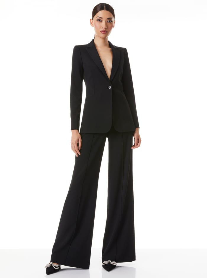 Breann Long Fitted Blazer In Black | Alice And Olivia