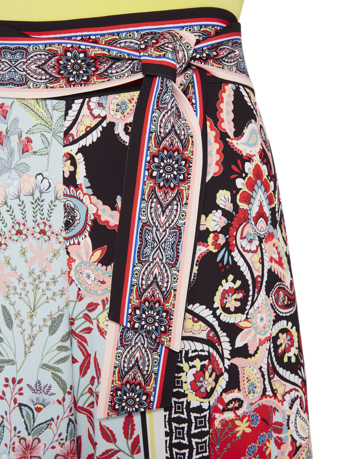 SORAYA FLORAL PRINTED PANT - PALOMA image 3 - ALICE + OLIVIA