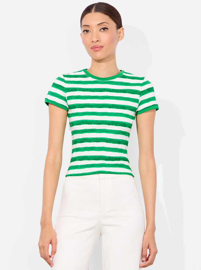 TESS TEE - PAINTED STRIPE LT EMERALD - Alice And Olivia