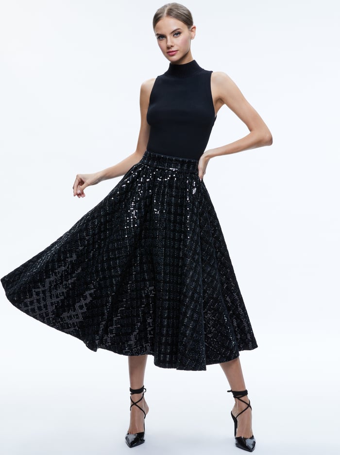 NILDA VOLUMINOUS SKIRT - BLACK image 4 - Alice And Olivia
