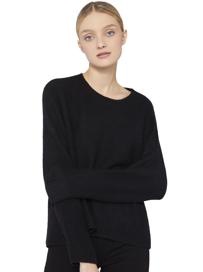 Roma Slouchy Pullover In Black | Alice + Olivia