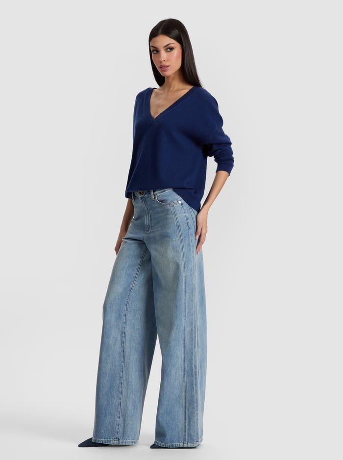 WILLIAMS CASHMERE PULLOVER - INDIGO image 4 - Alice And Olivia