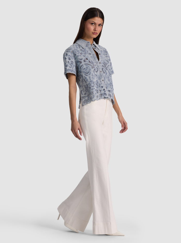 LANE DENIM BUTTON DOWN - SIERRA LIGHT BLUE image 4 - ALICE + OLIVIA