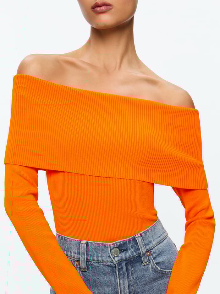DOLAN PULLOVER - ORANGE BLAZE image 4 - Alice And Olivia
