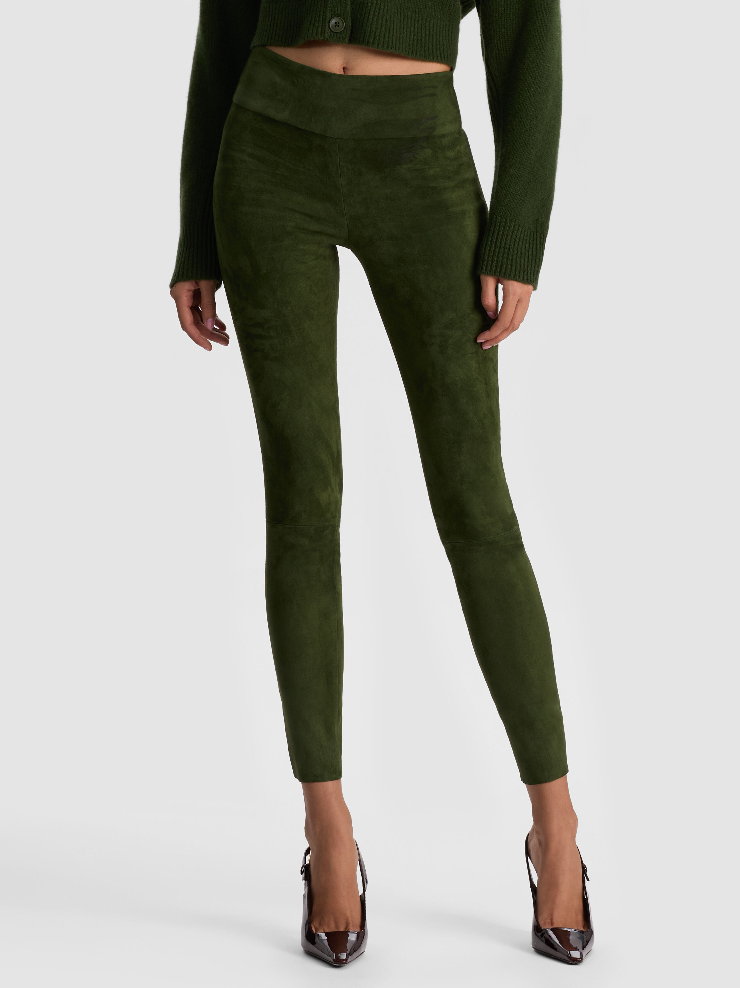 OLIVIA SUEDE LEGGING in DARK OLIVE | ALICE + OLIVIA