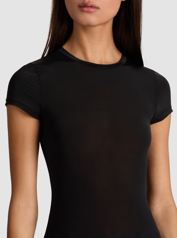 HOTTIE SHRUNKEN BABY TEE - BLACK image 3 - Alice And Olivia