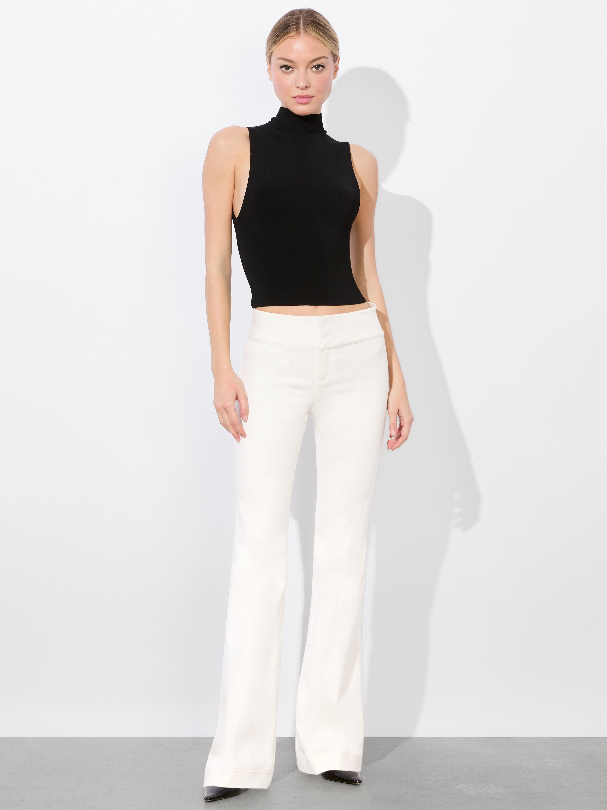 Up To 60% Off Sale Jeans - Women's Designer Denim On Sale