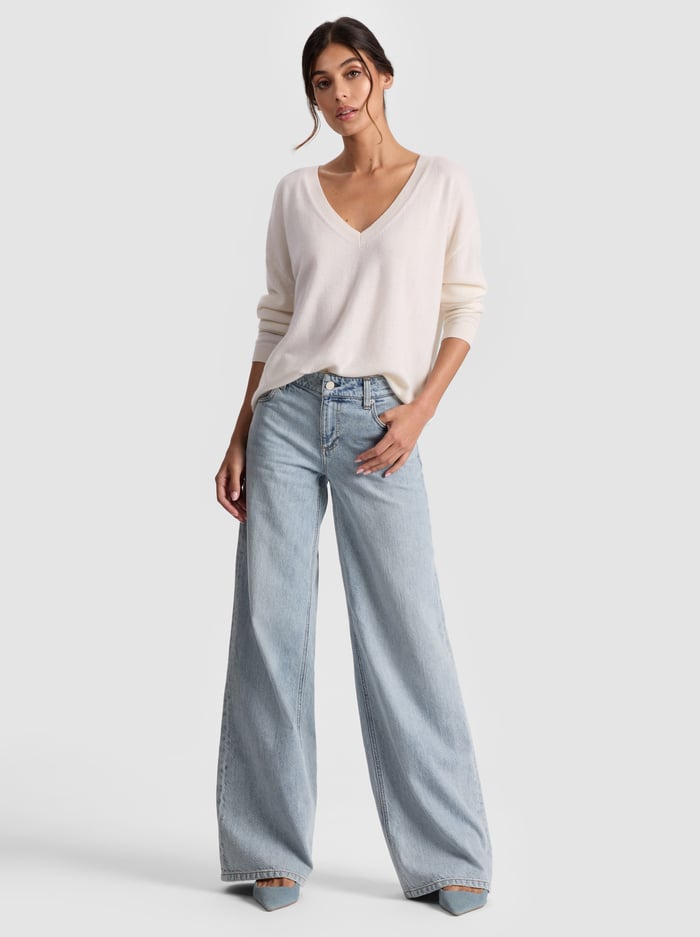 WILLIAMS CASHMERE PULLOVER - ECRU image 1 - Alice And Olivia