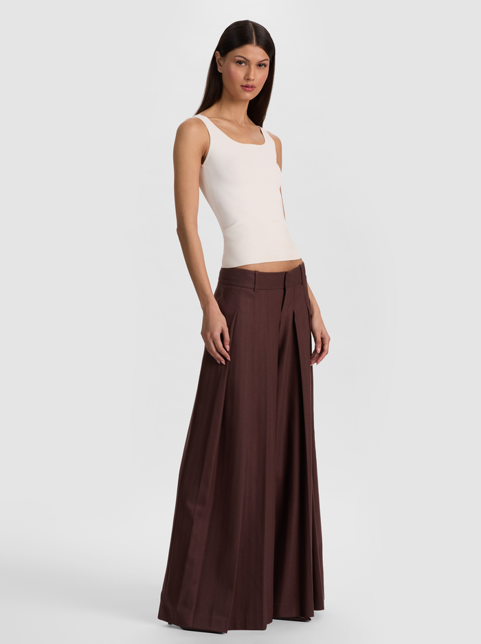 DARYN SCULPTING TANK - SOFT WHITE image 4 - ALICE + OLIVIA