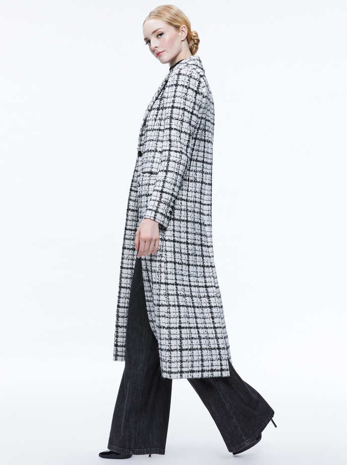 BRET LONG BLAZER - OFF WHITE/BLACK image 2 - Alice And Olivia