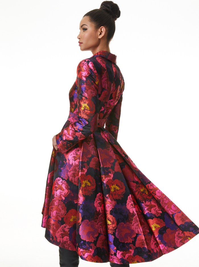 BAIN FLORAL HIGH LOW COAT - BLACK/MULTI image 4 - Alice And Olivia