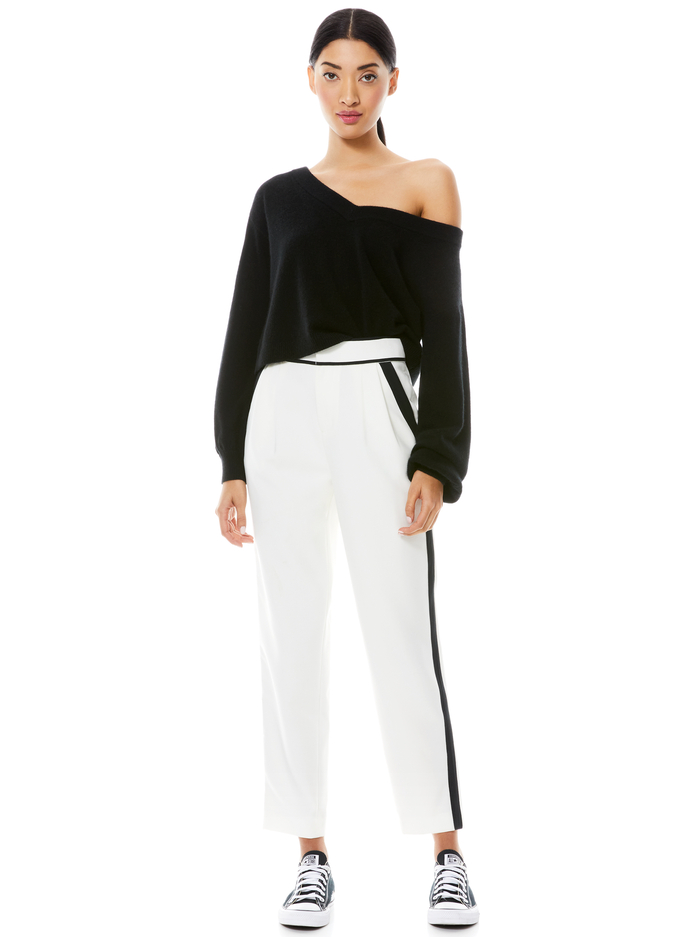 ESTA PLEAT FRONT PANT - OFF WHITE/BLACK image 4 - Alice And Olivia