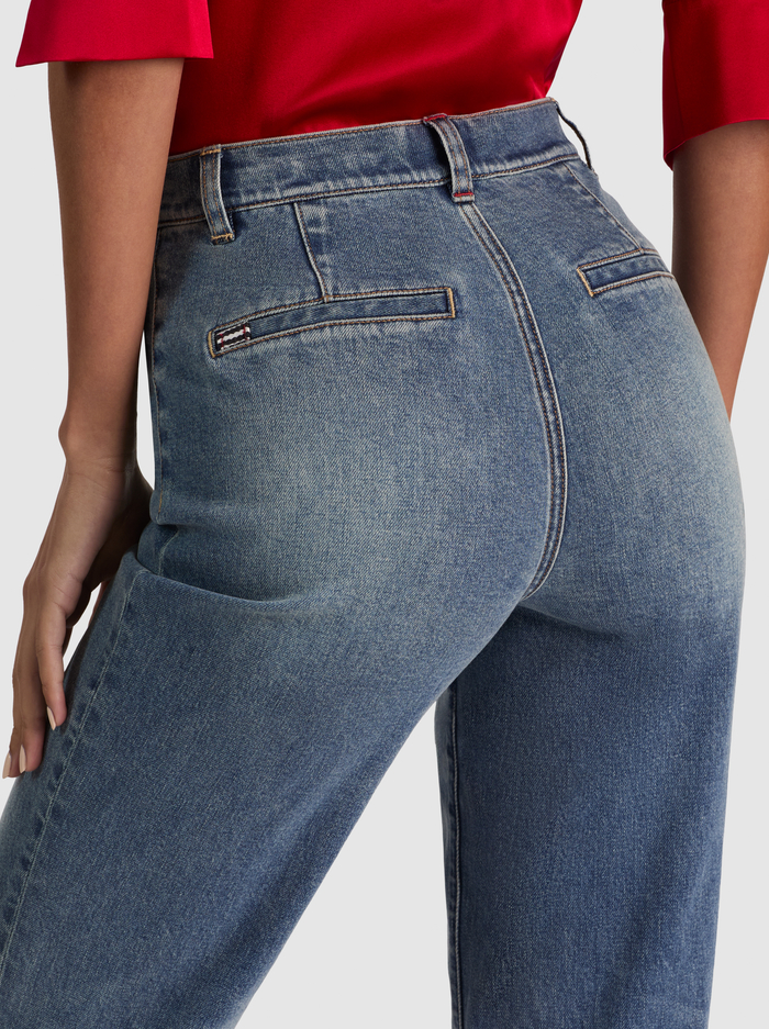 GORGEOUS JEAN - FLORENCE VINTAGE BLUE image 3 - ALICE + OLIVIA
