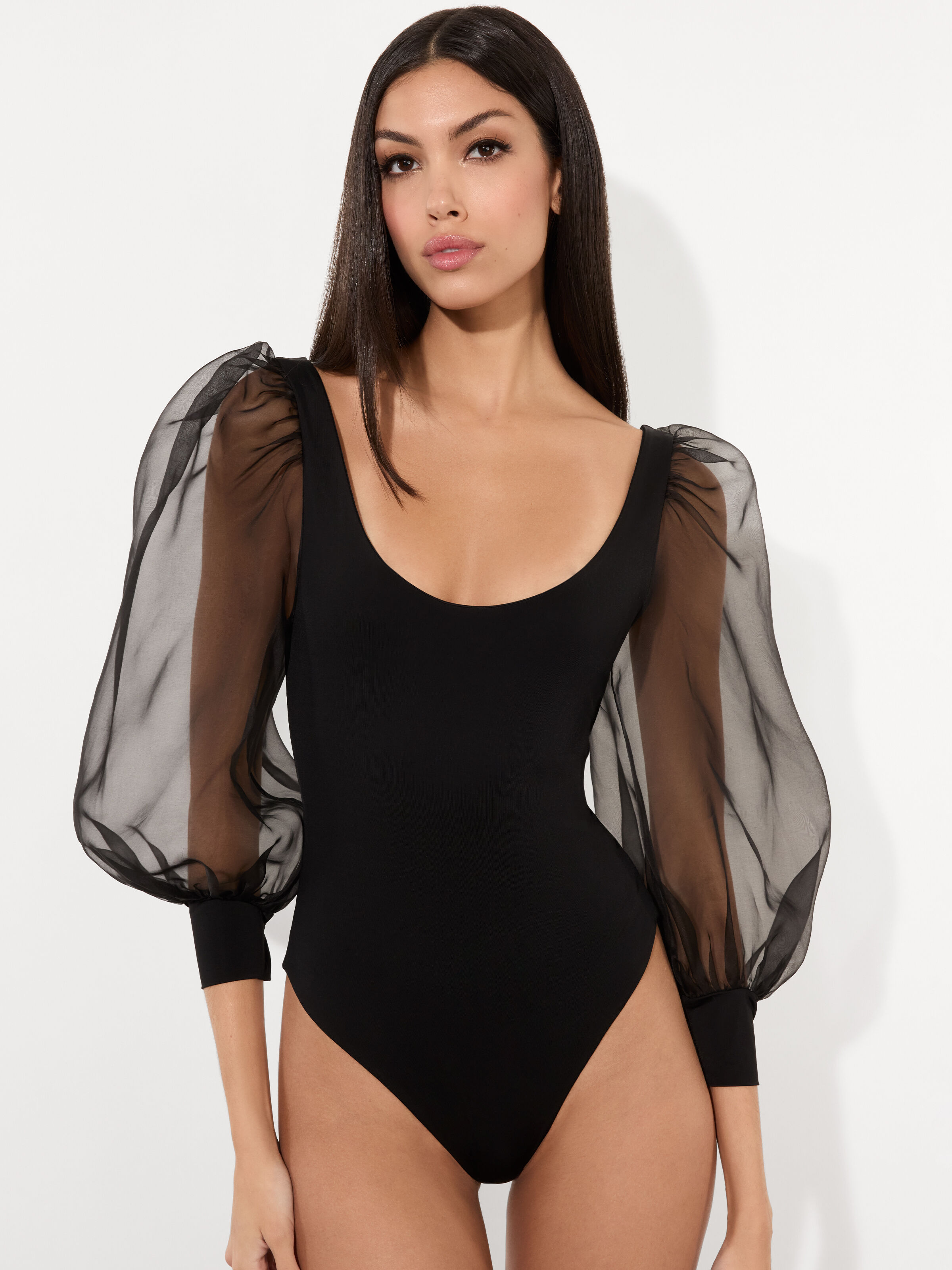 Jillianne Bodysuit In Black Alice Olivia
