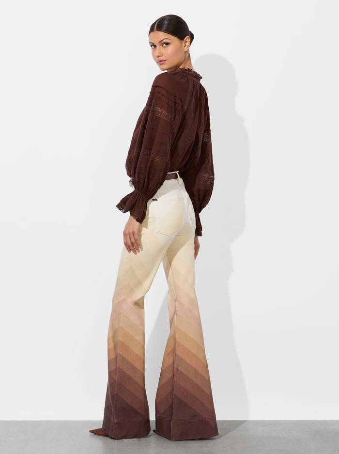 A+O X BRONCO SB BELL JEAN - CHEVRON NEUTRAL image 2 - Alice And Olivia