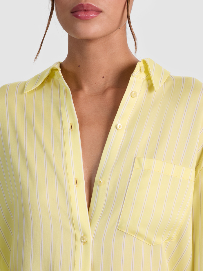 FINELY PINSTRIPED BUTTON DOWN - CRESCENDO STRIPE image 3 - ALICE + OLIVIA