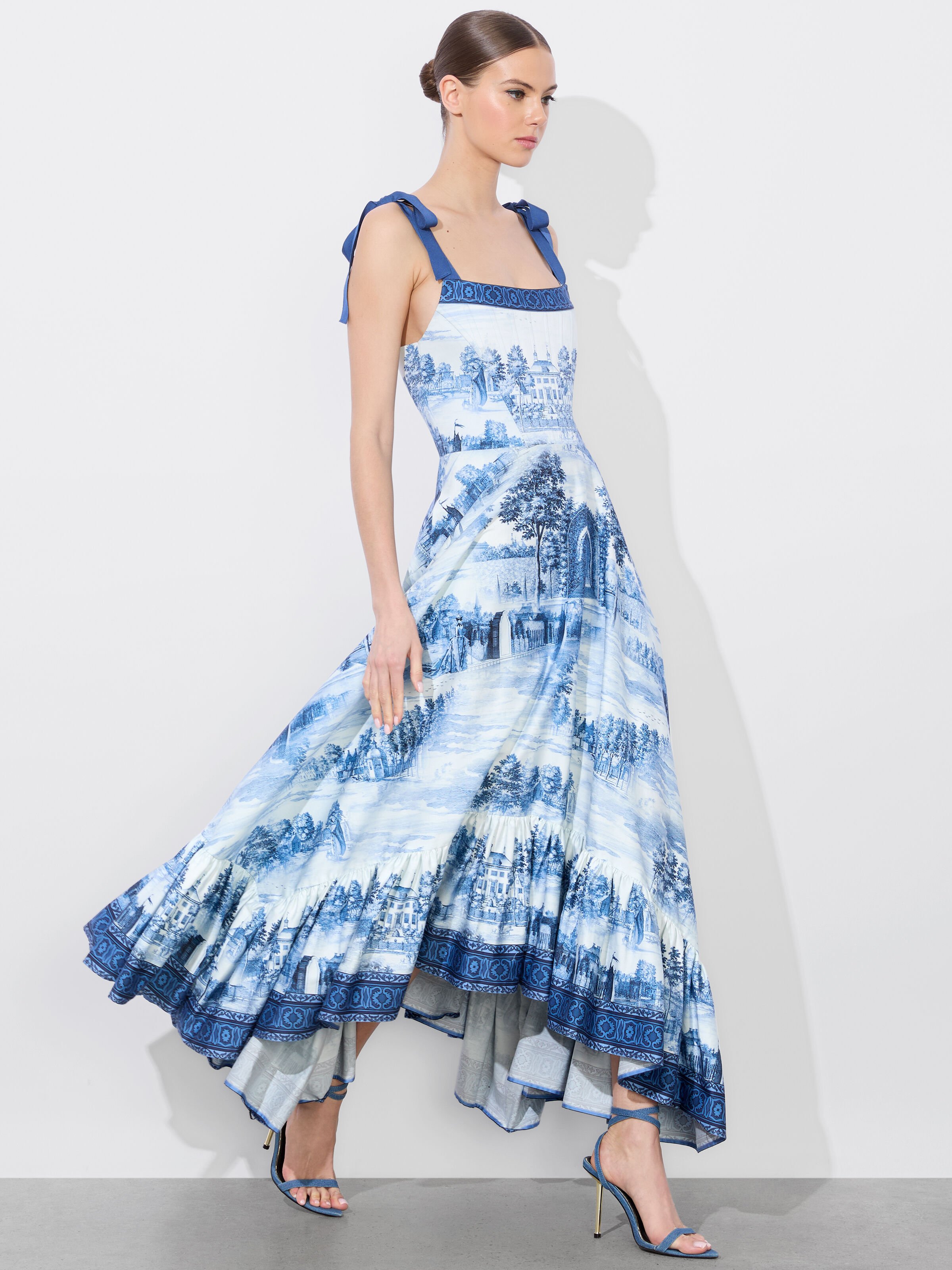 （US発）Alice+Olivia ROSALEE アイレット マキシドレス Alice + Olivia Rosalee Bustier Maxi Dress | Saks Fifth Avenue