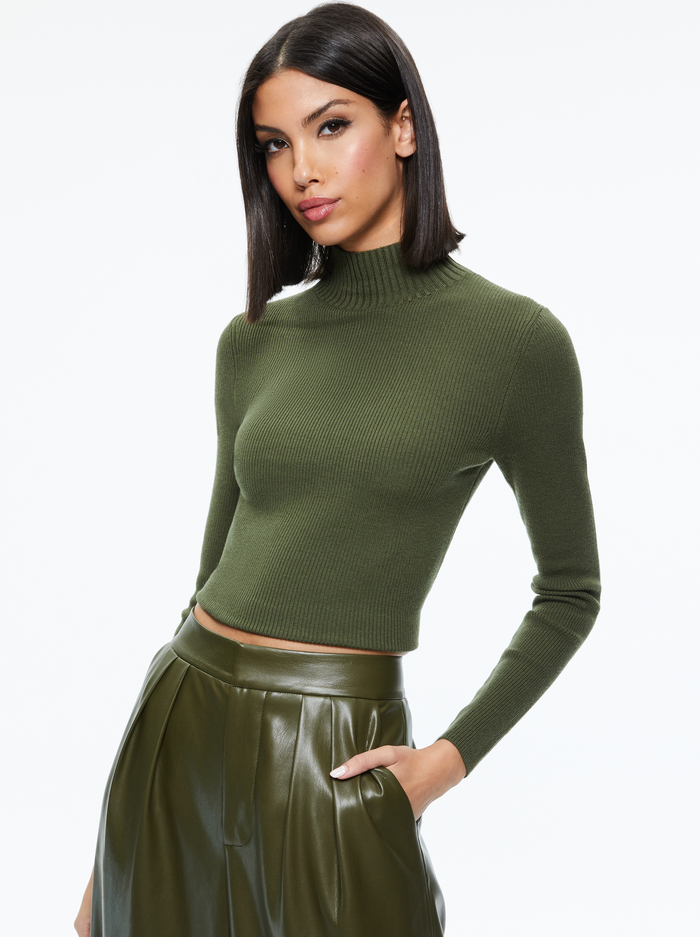 SENAIDA CROPPED MOCK NECK PULLOVER - OLIVE - Alice And Olivia