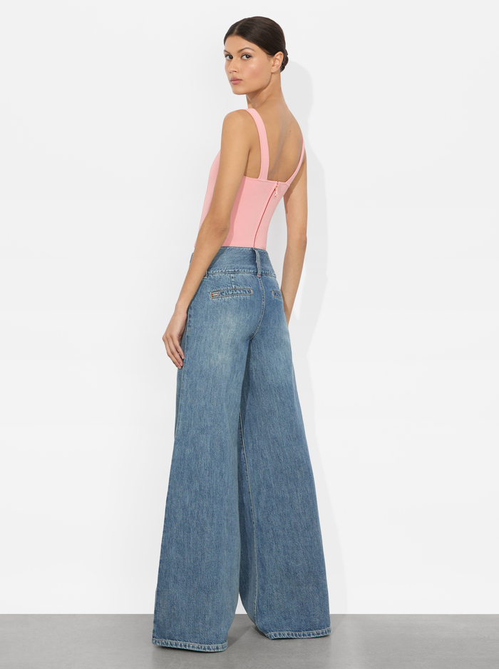 SARIAH CORSET TANK - DUSTY ROSE image 2 - Alice And Olivia