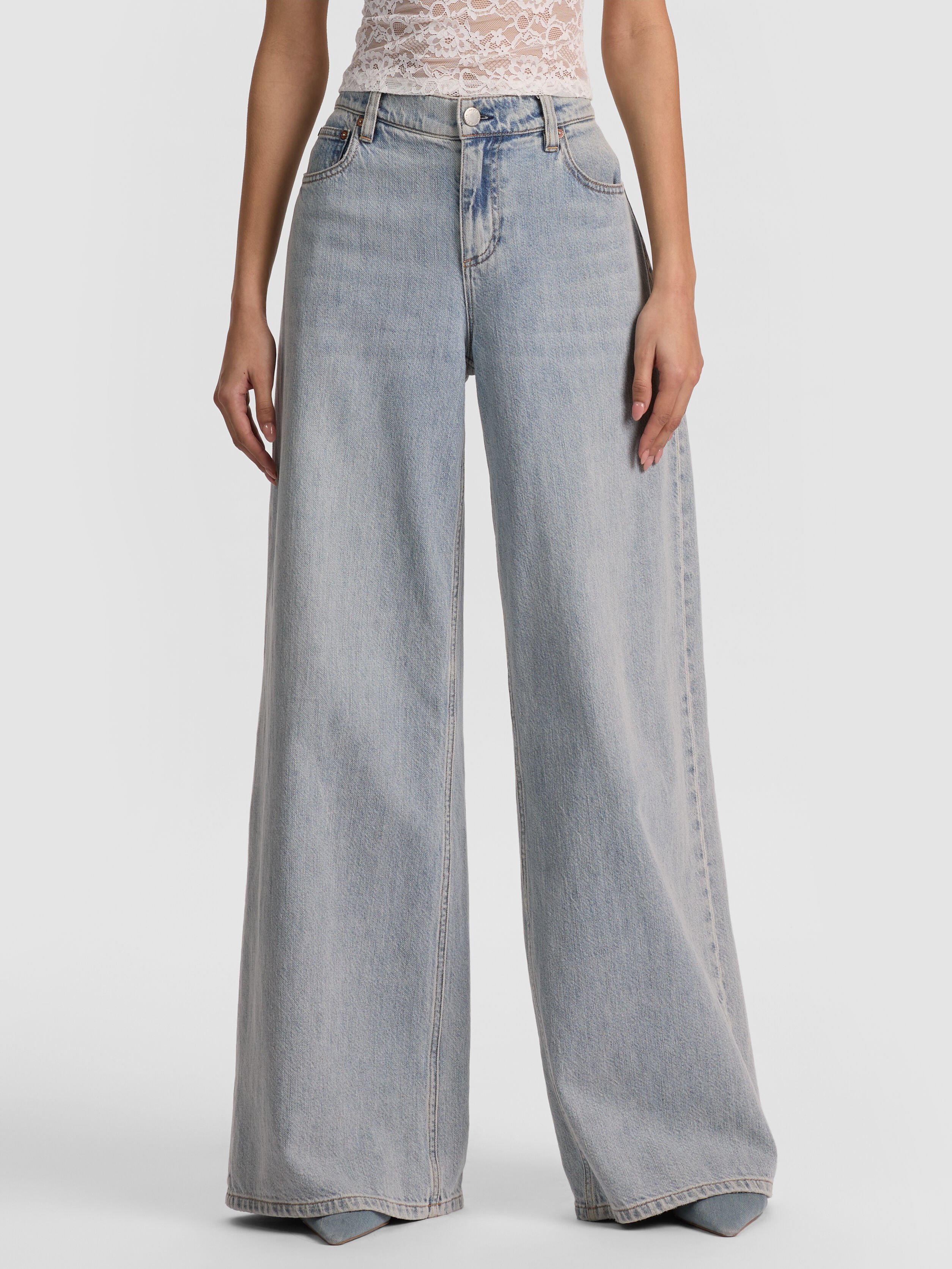 Designer Jeans For Women | ALICE + OLIVIA