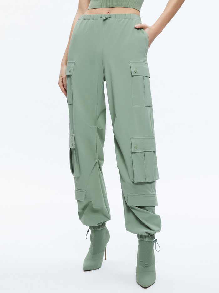 SHARA PARACHUTE CARGO PANT - SAGE - Alice And Olivia