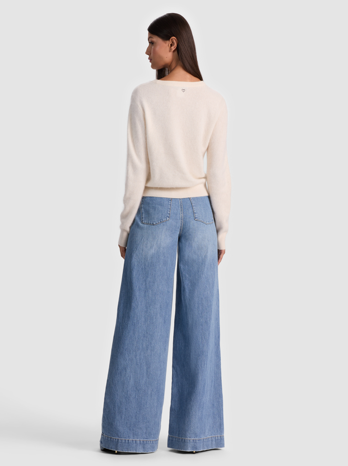 CAROLEE CASHMERE PULLOVER - ECRU image 2 - Alice And Olivia