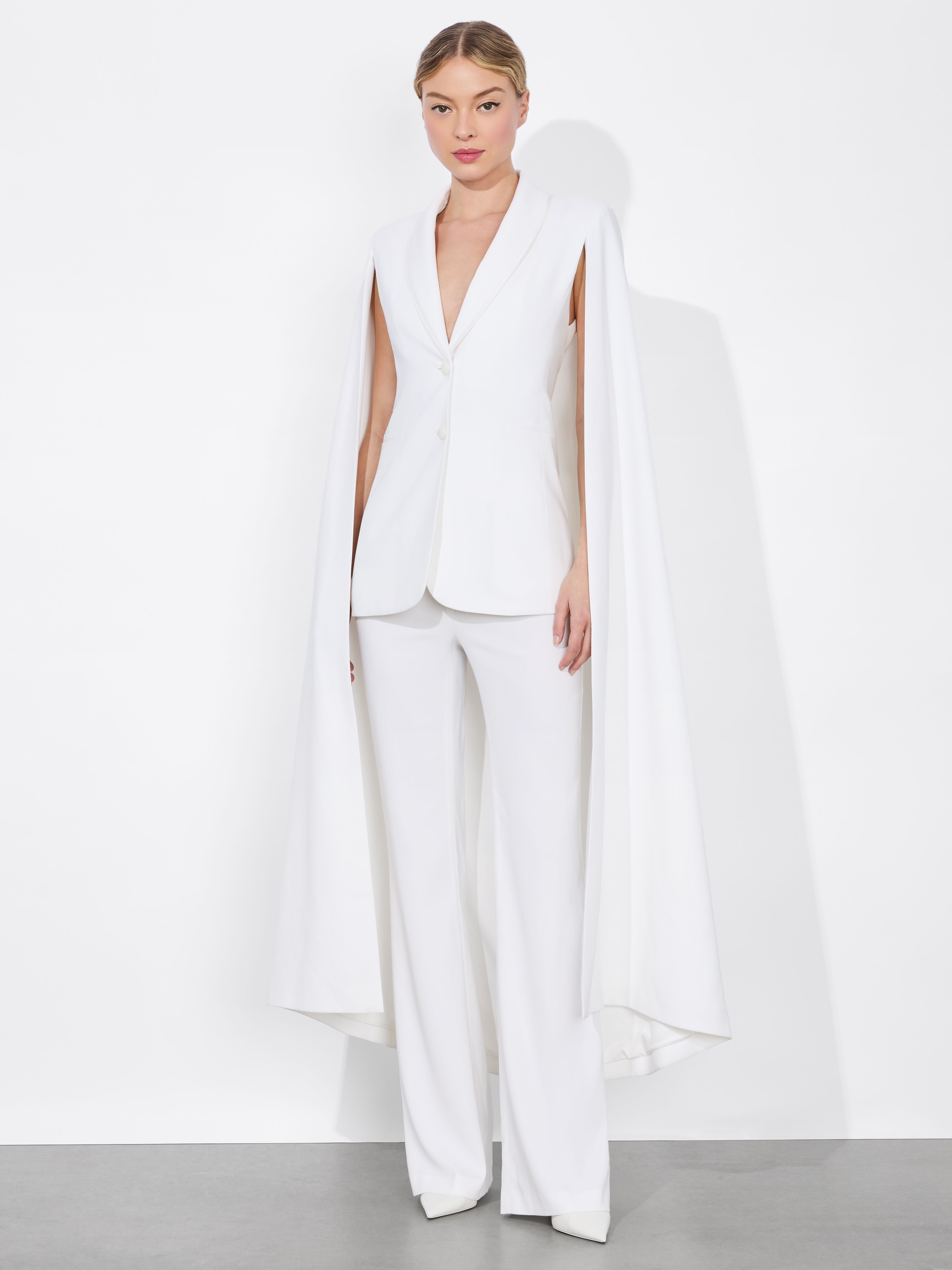 New To Sale - Latest Tops, Dresses & Skirts On Sale | Alice