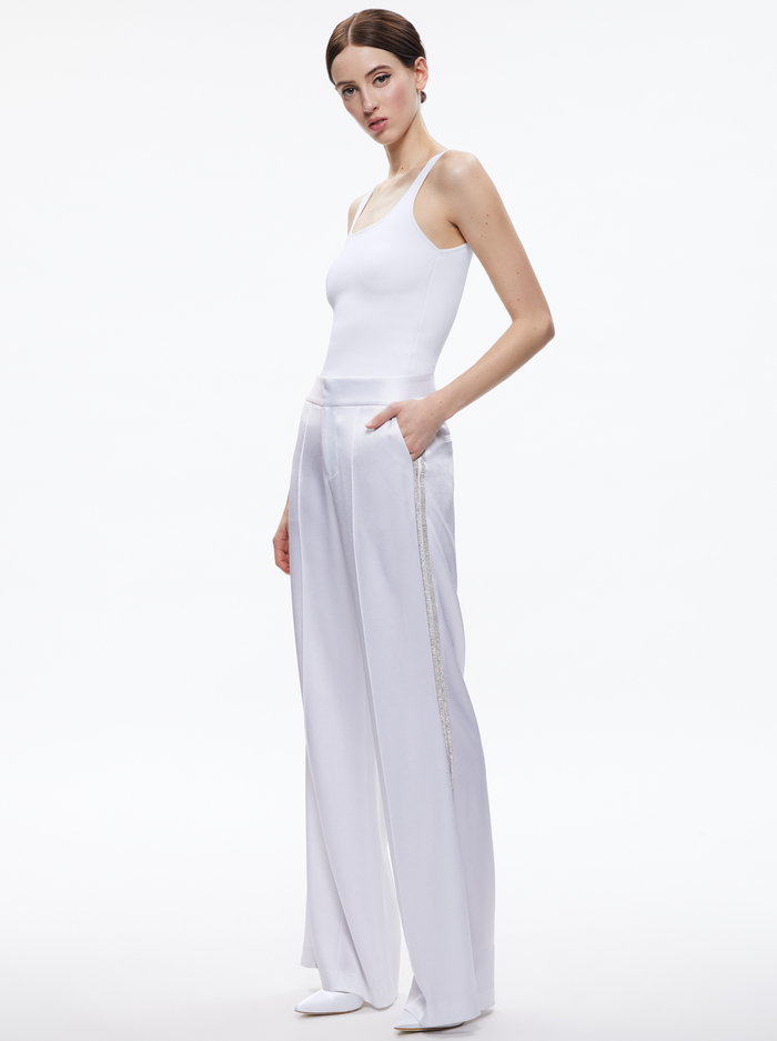 DYLAN PANT WITH CRYSTAL TRIM - WHITE image 4 - Alice And Olivia
