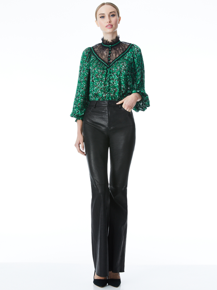 CLARICE FLORAL BLOUSE - MAKING PLANS DARK EMERALD/BLK image 4 - ALICE + OLIVIA