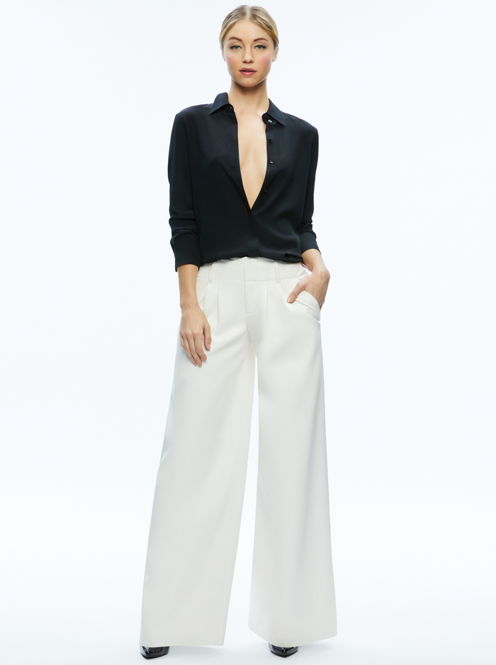 ANDERS VEGAN LEATHER LOW RISE PANT - OFF WHITE image 2 - Alice And Olivia
