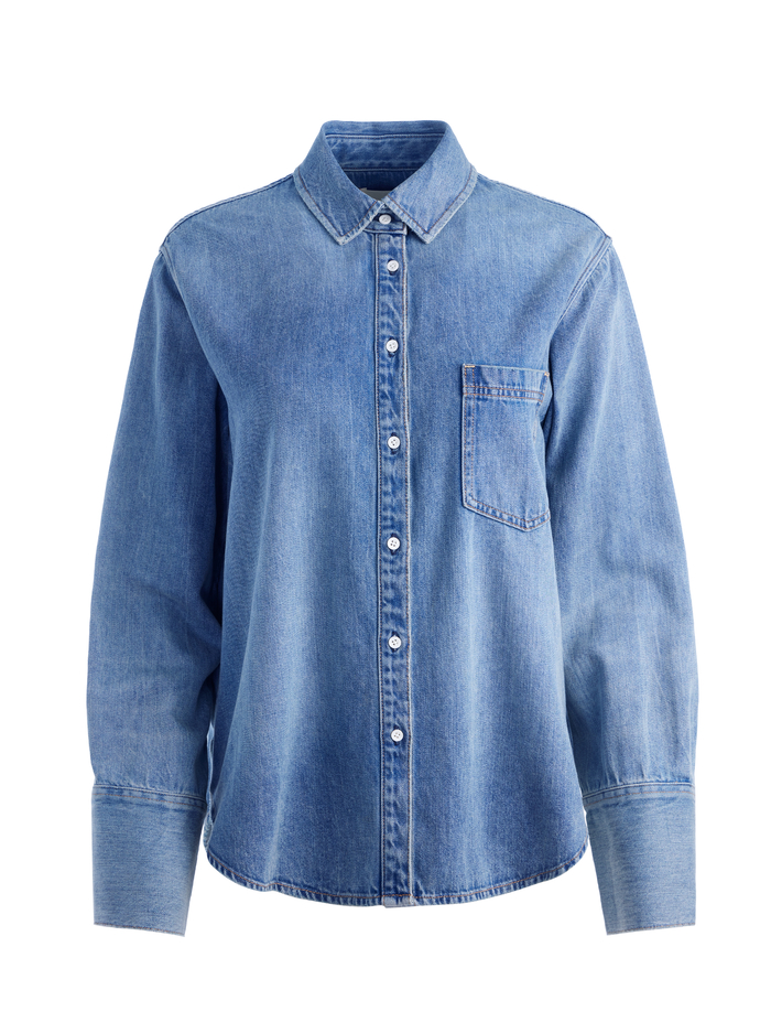 FINELY DENIM BUTTON DOWN - SADIE LT VINTAGE BLUE image 5 - Alice And Olivia